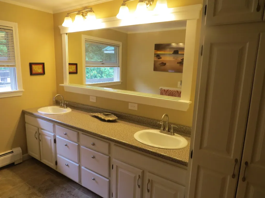 36 Buena Vista Drive Augusta ME 04330
