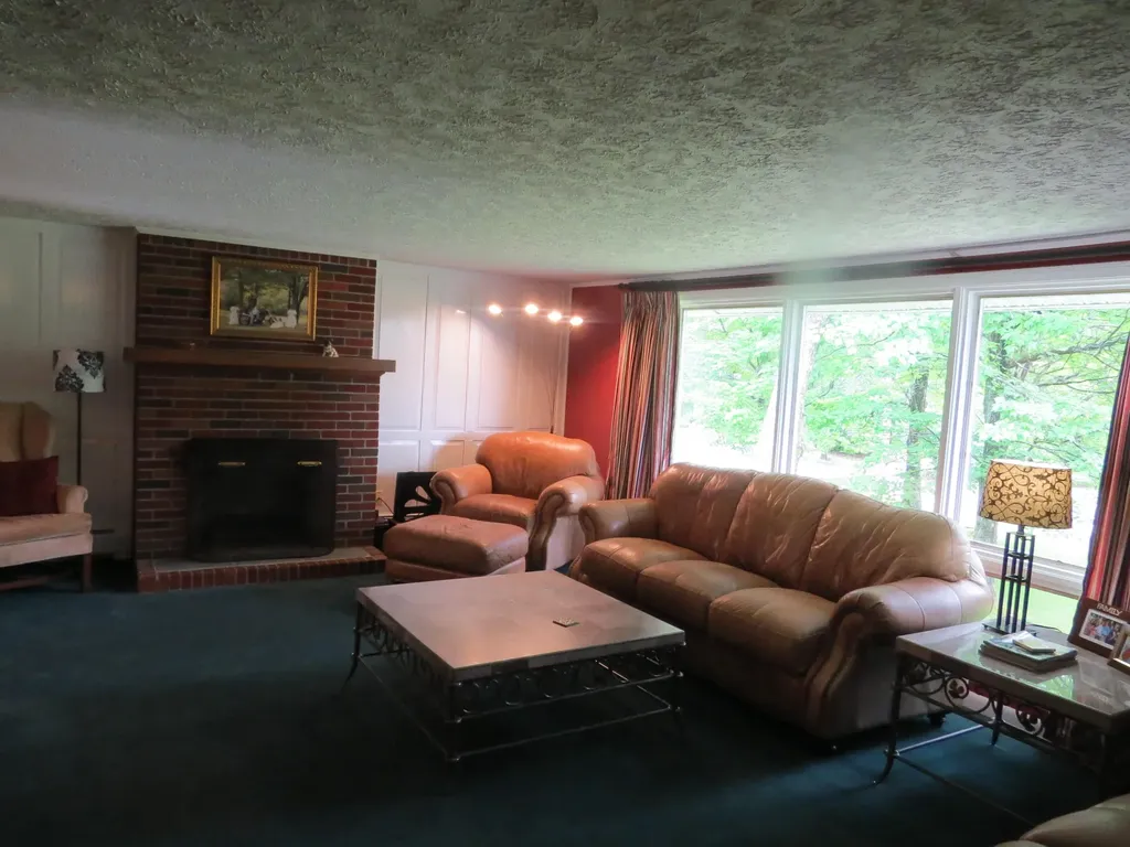 36 Buena Vista Drive Augusta ME 04330