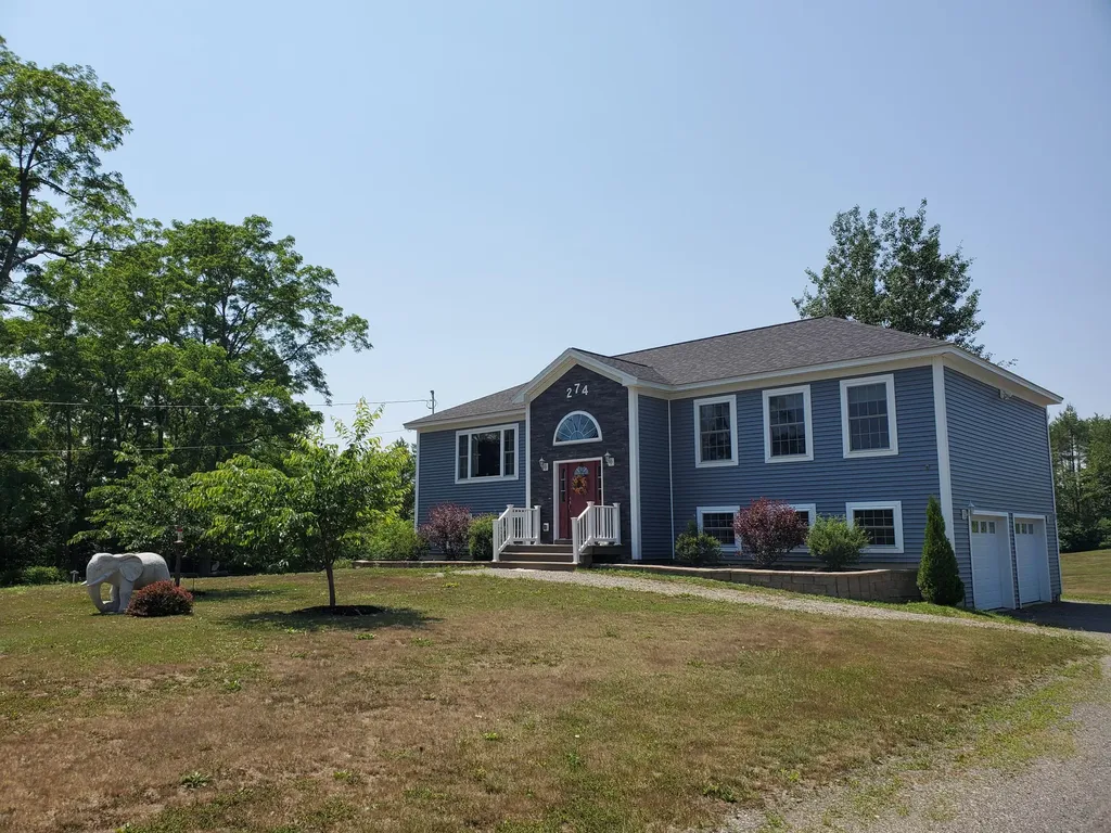 274 Annis Road Hermon ME 04401