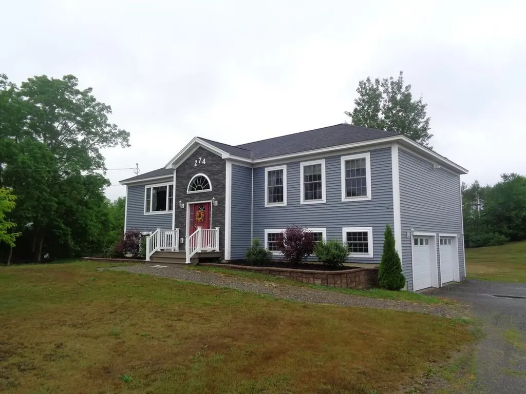 274 Annis Road Hermon ME 04401