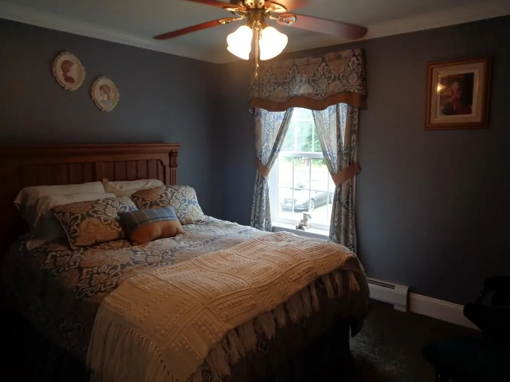 274 Annis Road Hermon ME 04401