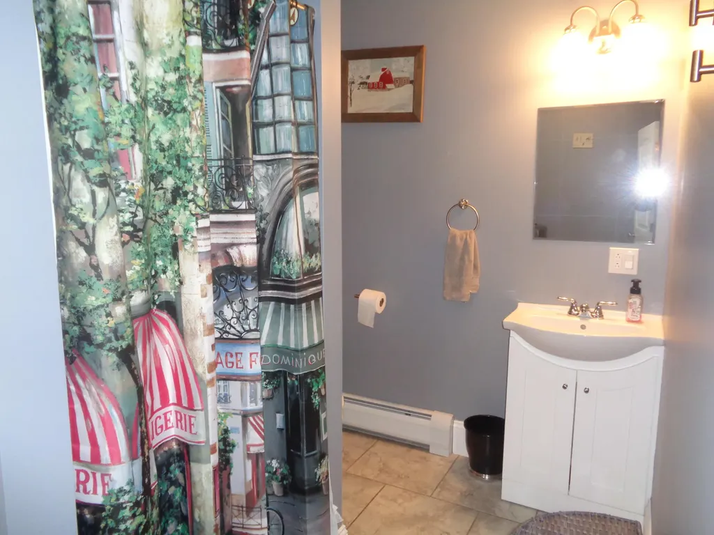 274 Annis Road Hermon ME 04401