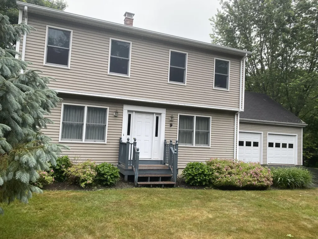9 Seekins Drive Bath ME 04530