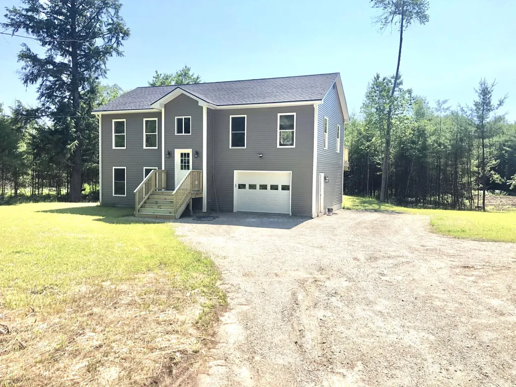 84 Hardscrabble Road Limington ME 04049