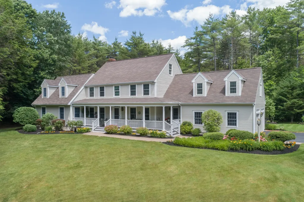 5 Brookview Court Scarborough ME 04074