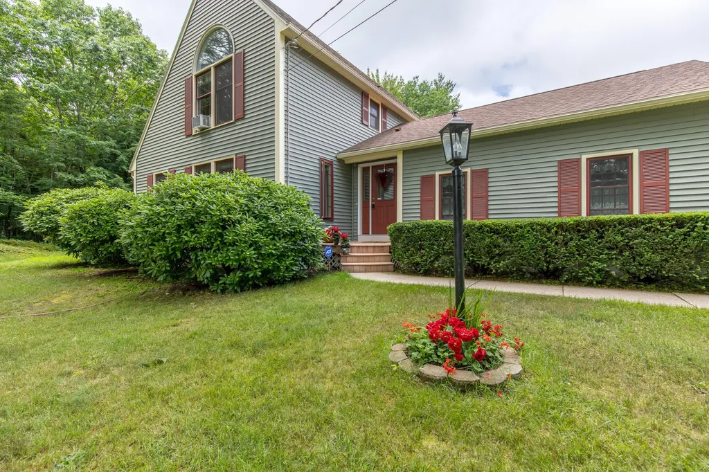 26 Ridgeview Drive Biddeford ME 04005