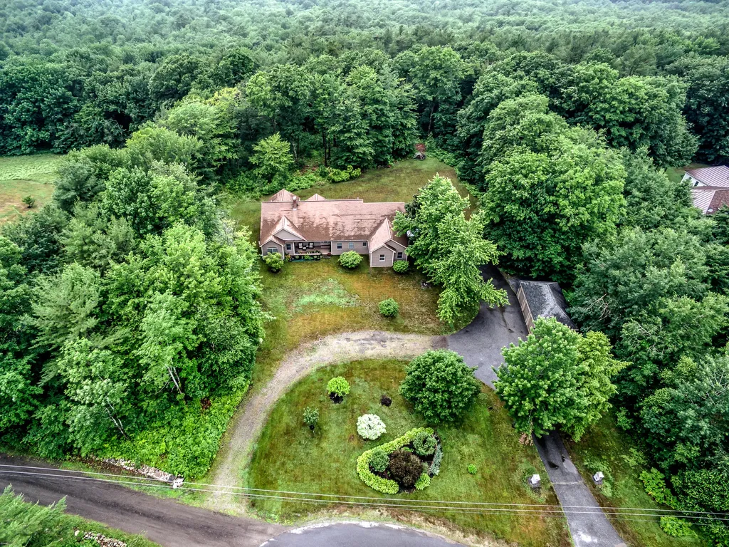 91 Stoney Acres Road Pittston ME 04345