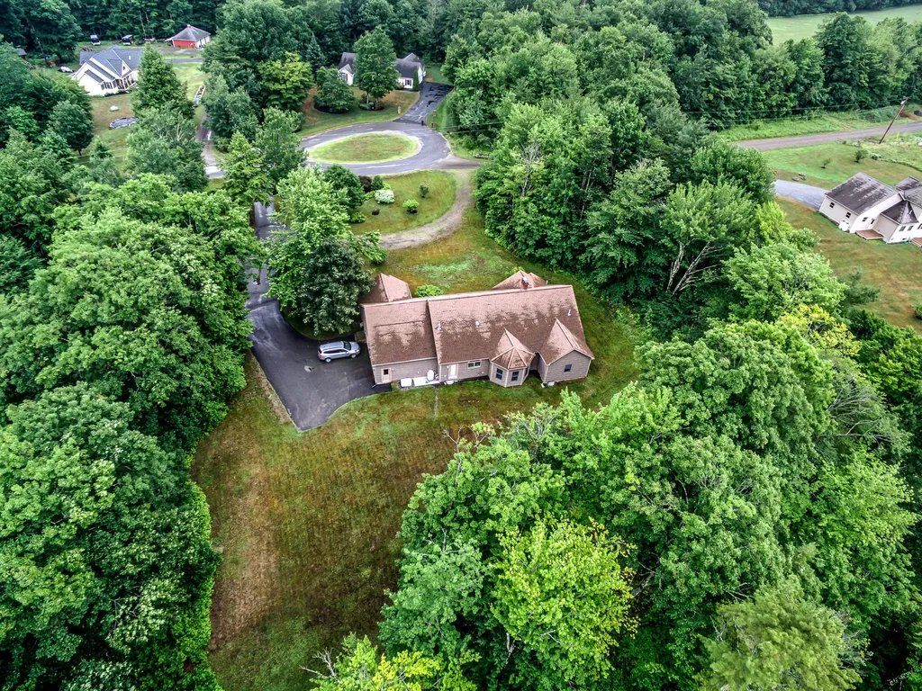 91 Stoney Acres Road Pittston ME 04345