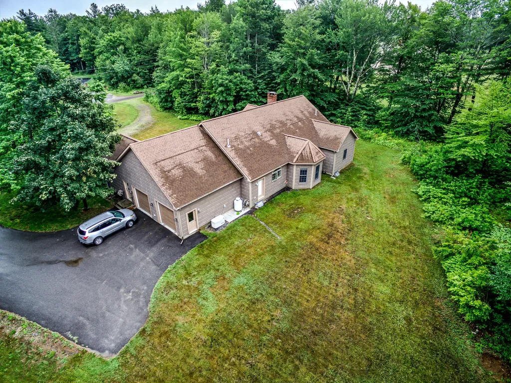 91 Stoney Acres Road Pittston ME 04345