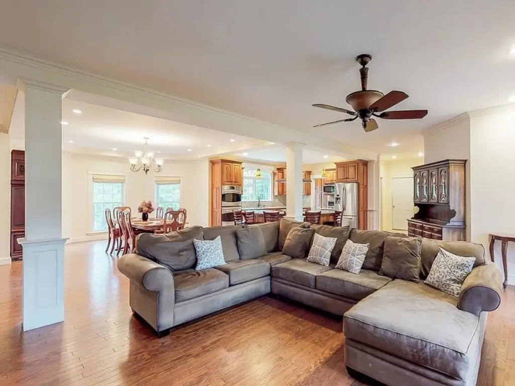 91 Stoney Acres Road Pittston ME 04345