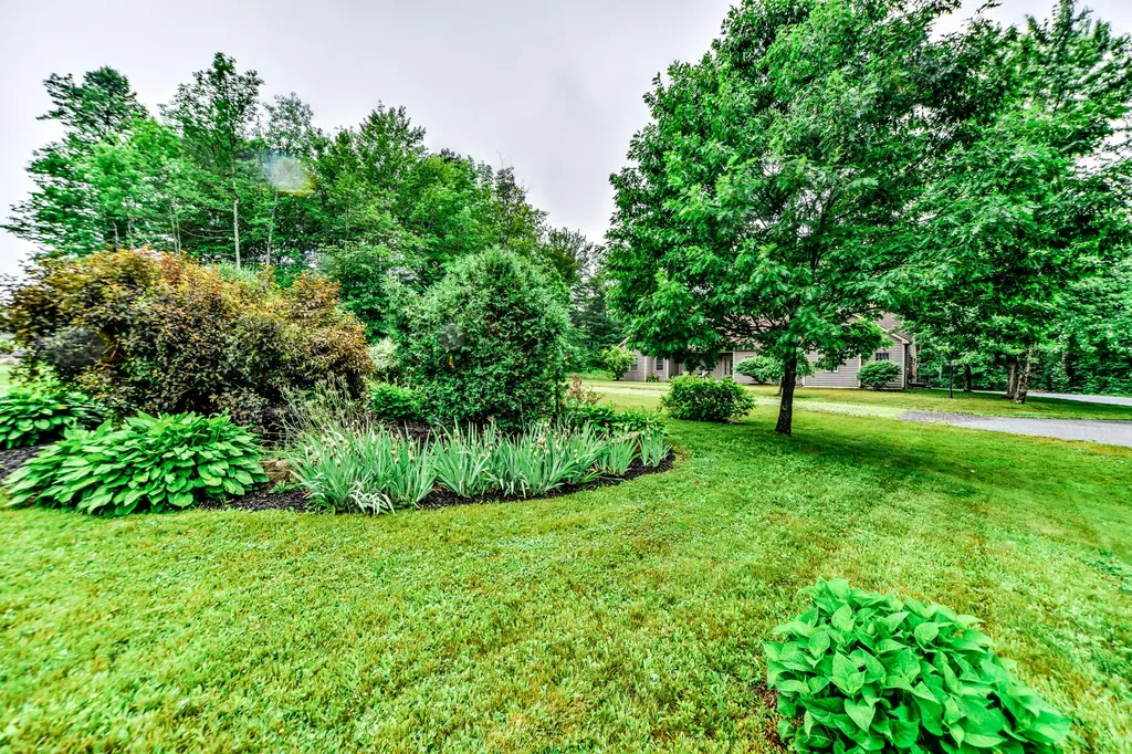 91 Stoney Acres Road Pittston ME 04345