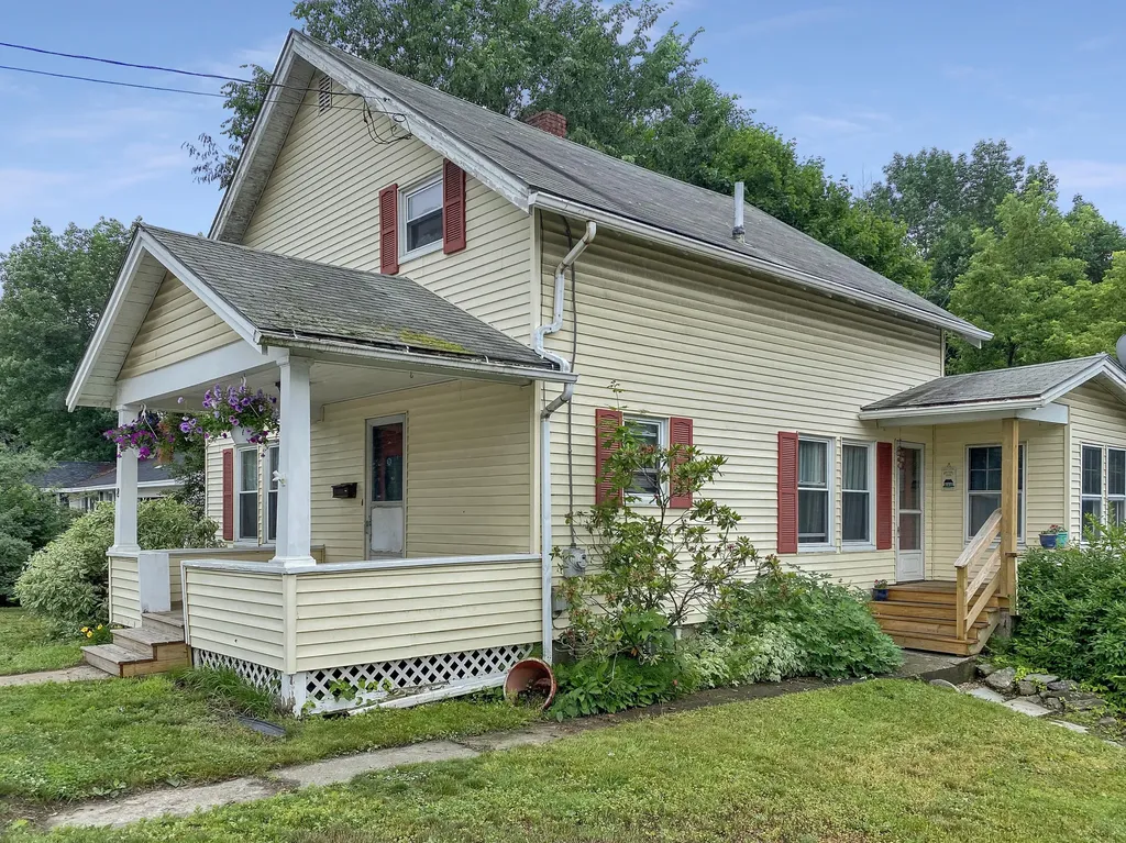 8 Hospital Street Augusta ME 04330