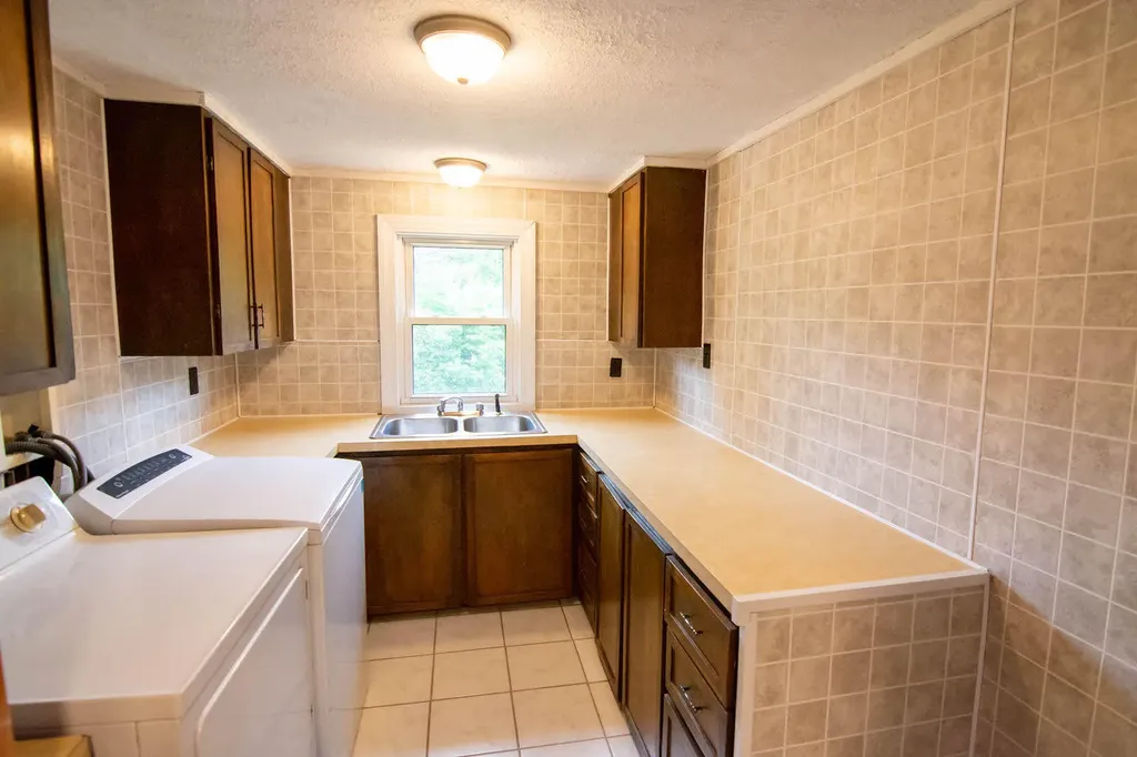 173 Mill Road Dedham ME 04429
