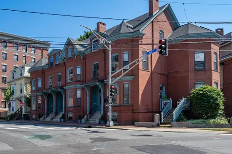 198 High Street Portland ME 04101