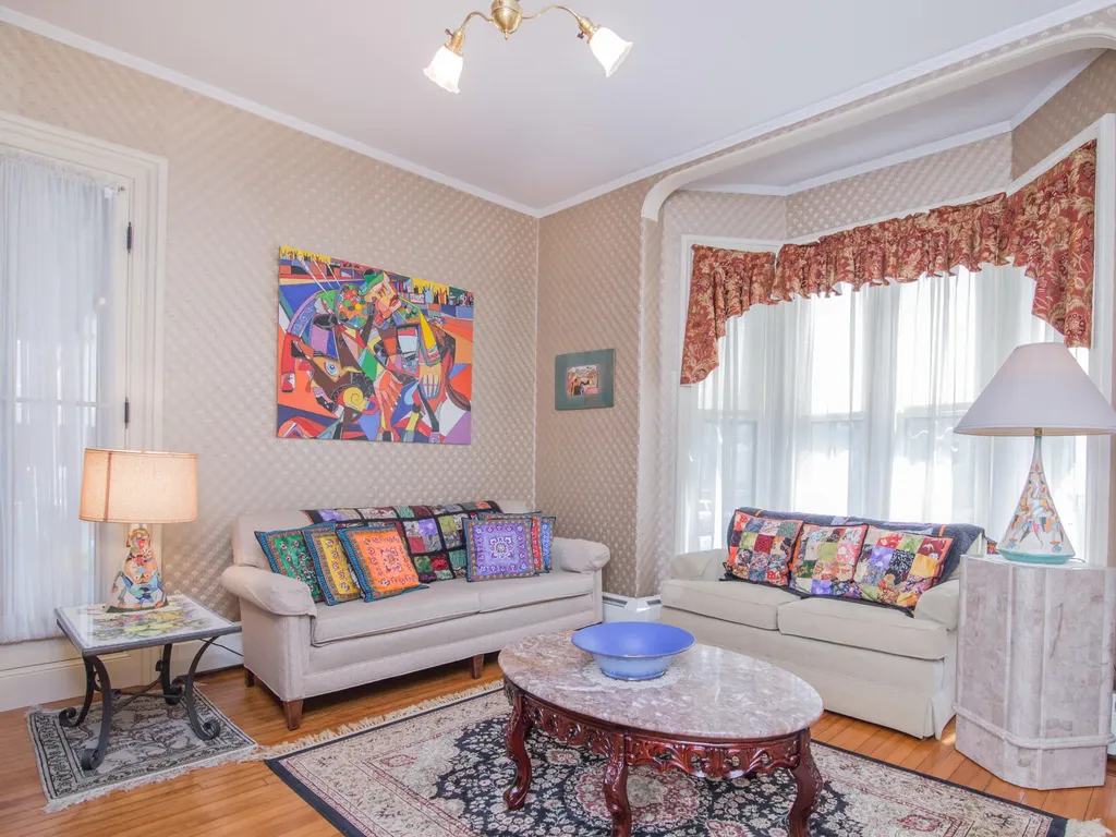 66 School Street Gardiner ME 04345