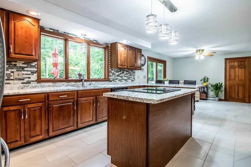 165 Mica Point Road Barrington NH 03825