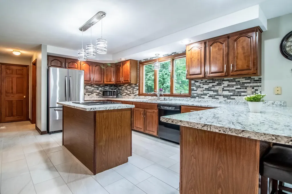 165 Mica Point Road Barrington NH 03825