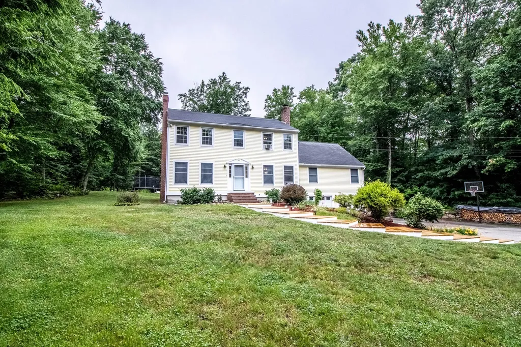 165 Mica Point Road Barrington NH 03825