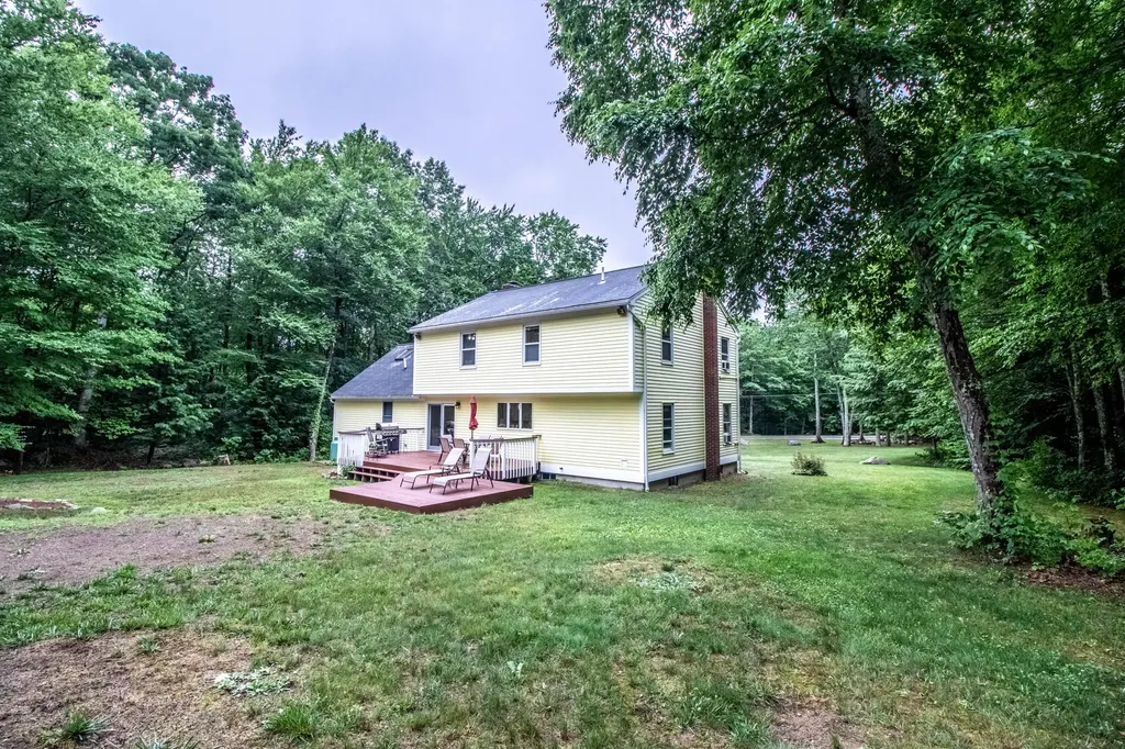 165 Mica Point Road Barrington NH 03825