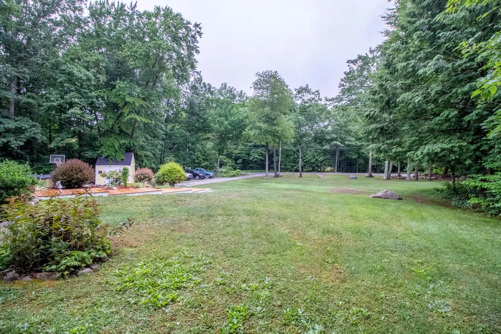 165 Mica Point Road Barrington NH 03825