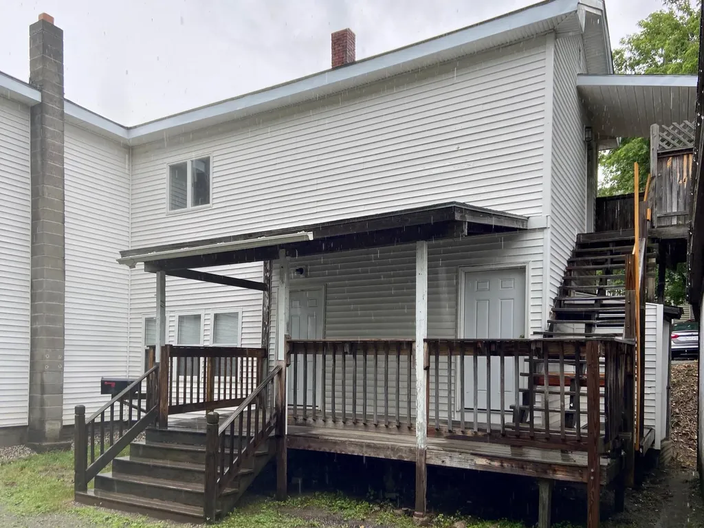 107 College Street Lewiston ME 04240