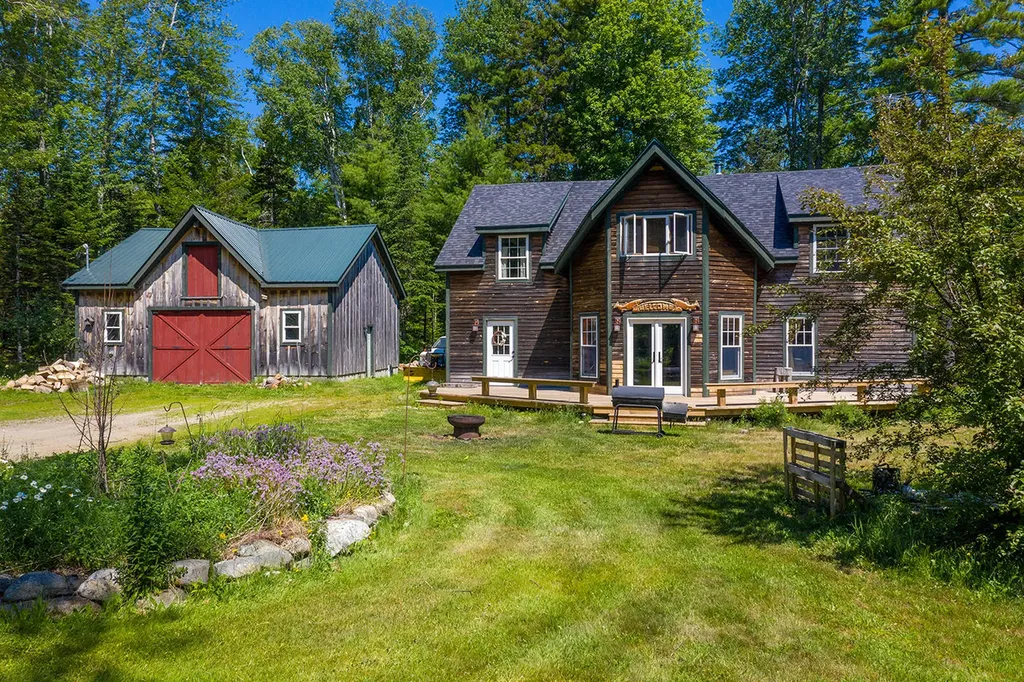 93 Youngtown Road Lincolnville ME 04849