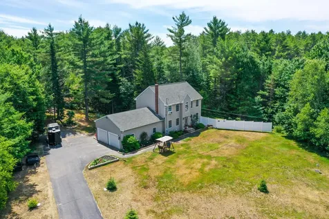 15 Cheryl Dee Avenue Lisbon ME 04250