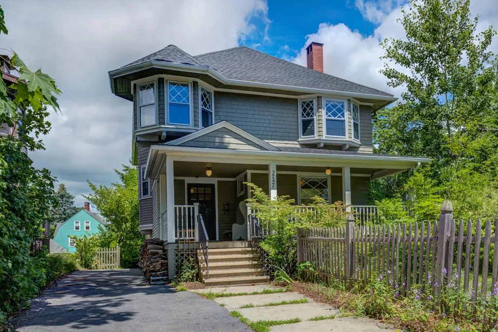 217 Woodford Street Portland ME 04103