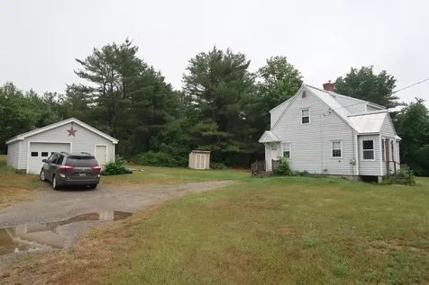 1 Mcnally Road Clinton ME 04927