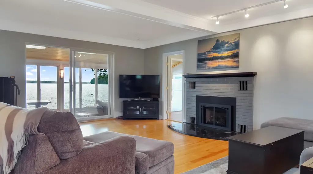 38 Loch Lane Winthrop ME 04364