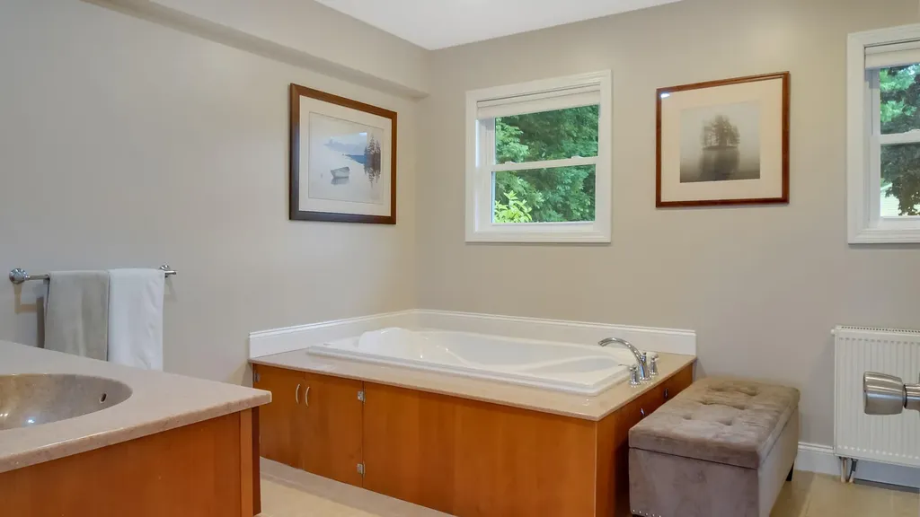 38 Loch Lane Winthrop ME 04364
