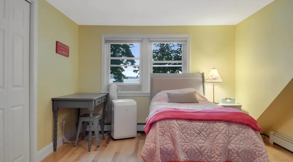 38 Loch Lane Winthrop ME 04364