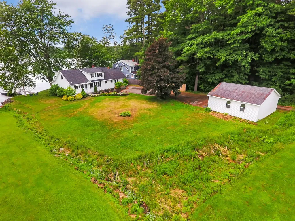 38 Loch Lane Winthrop ME 04364