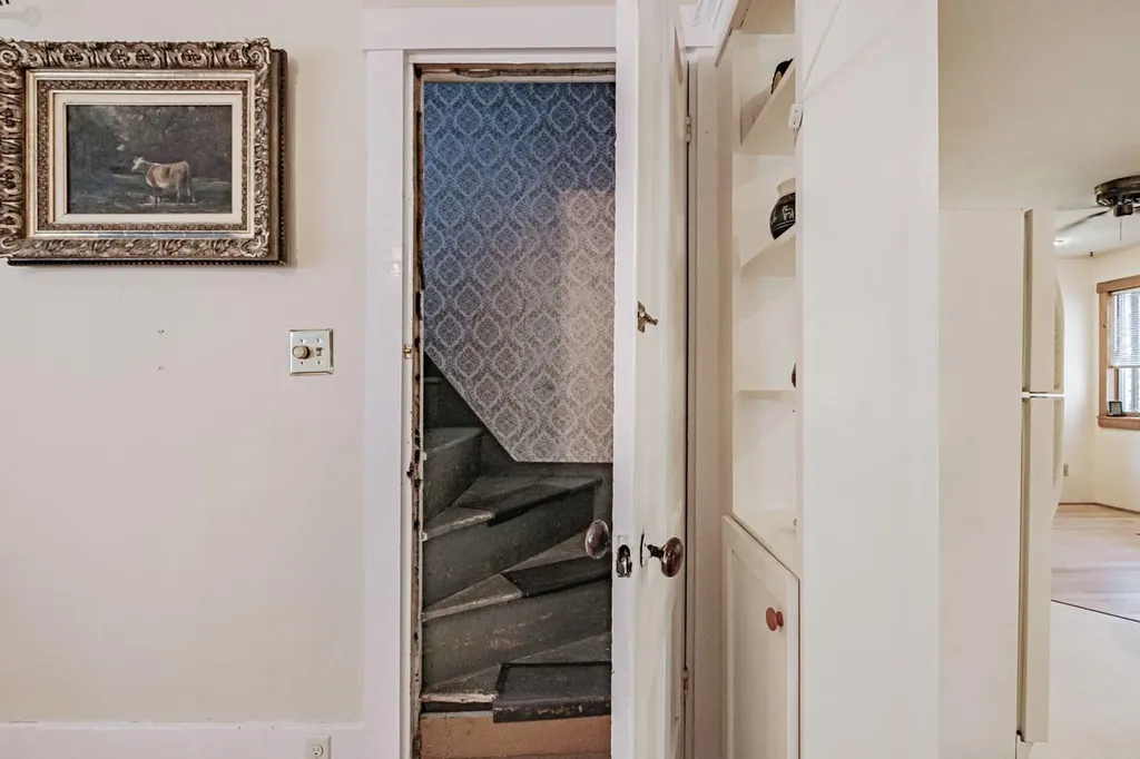472 Waldoboro Road Washington ME 04574