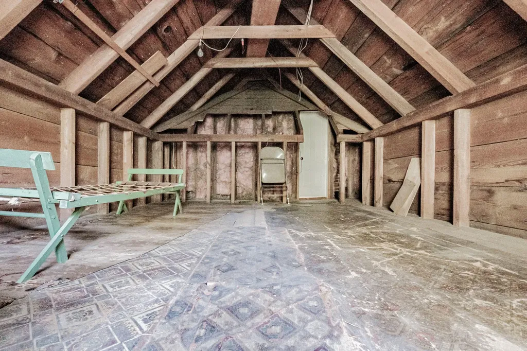 472 Waldoboro Road Washington ME 04574