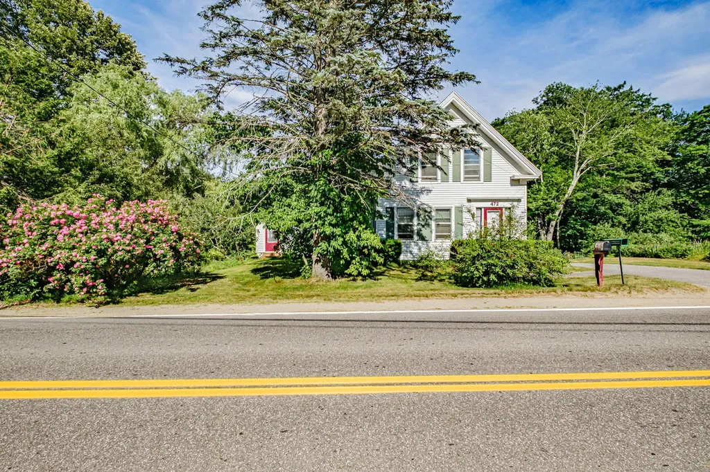 472 Waldoboro Road Washington ME 04574