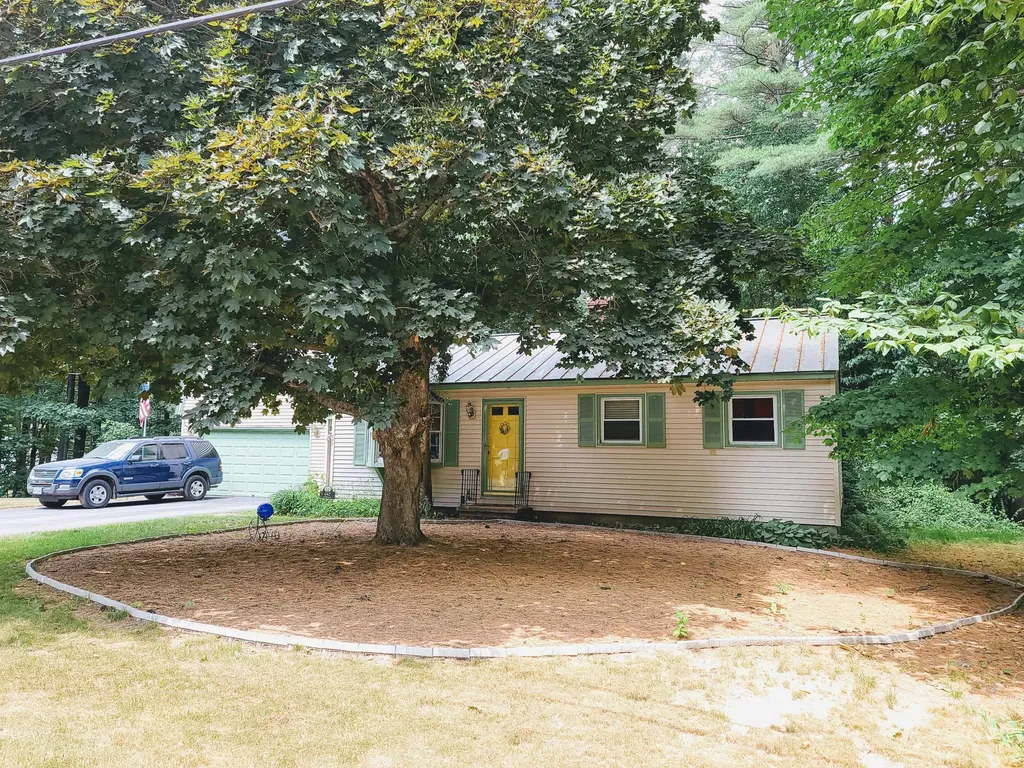 242 Sawyer Road Greene ME 04236