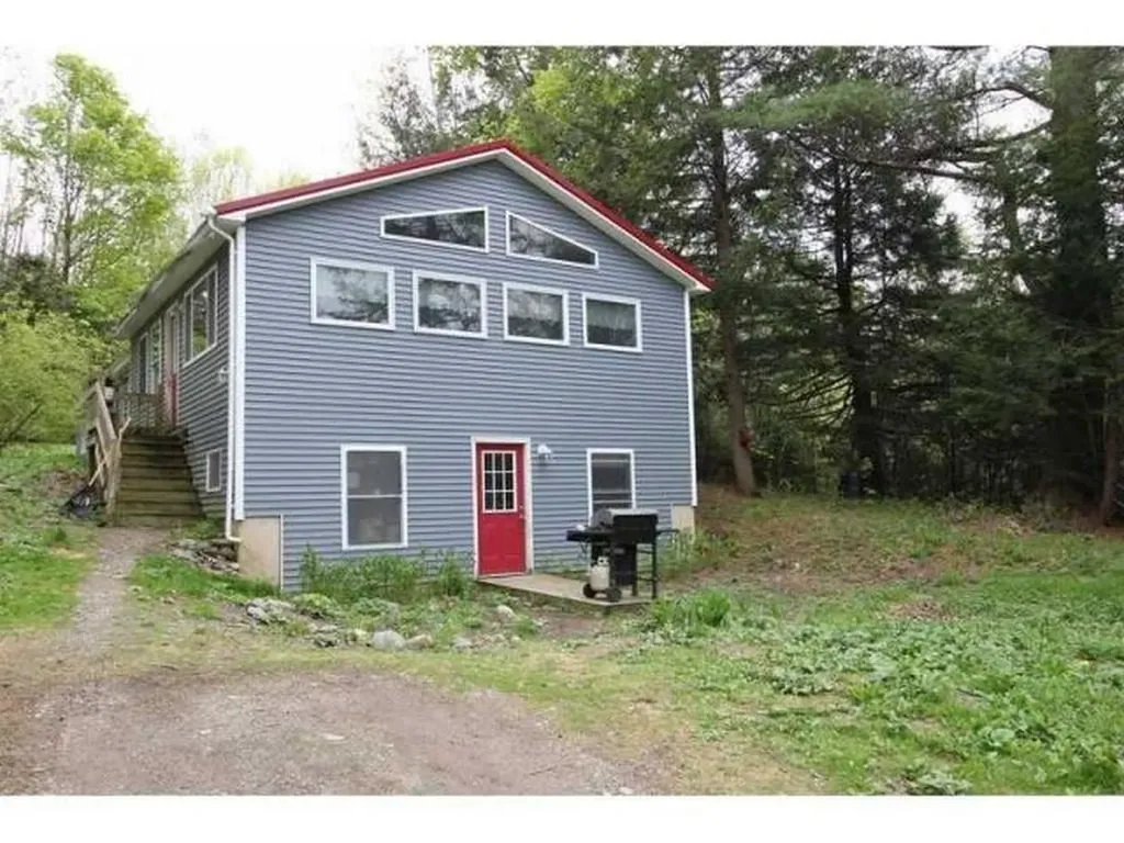 69 Papermill Road Hampden ME 04444