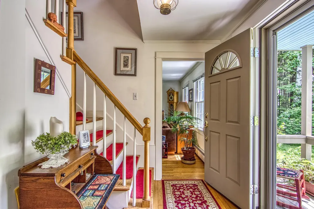 24 Wagner Drive Brooklin ME 04616