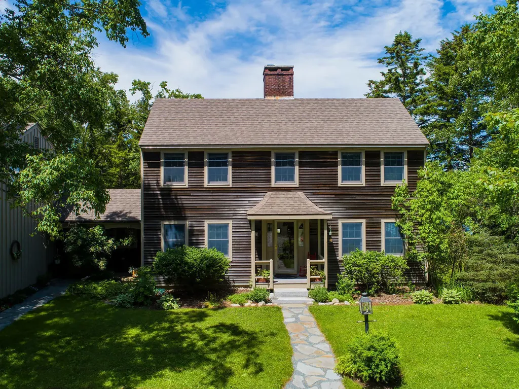 24 Wagner Drive Brooklin ME 04616