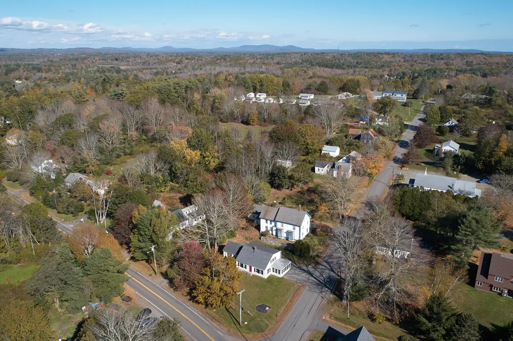 14 Old Route 1 Waldoboro ME 04572