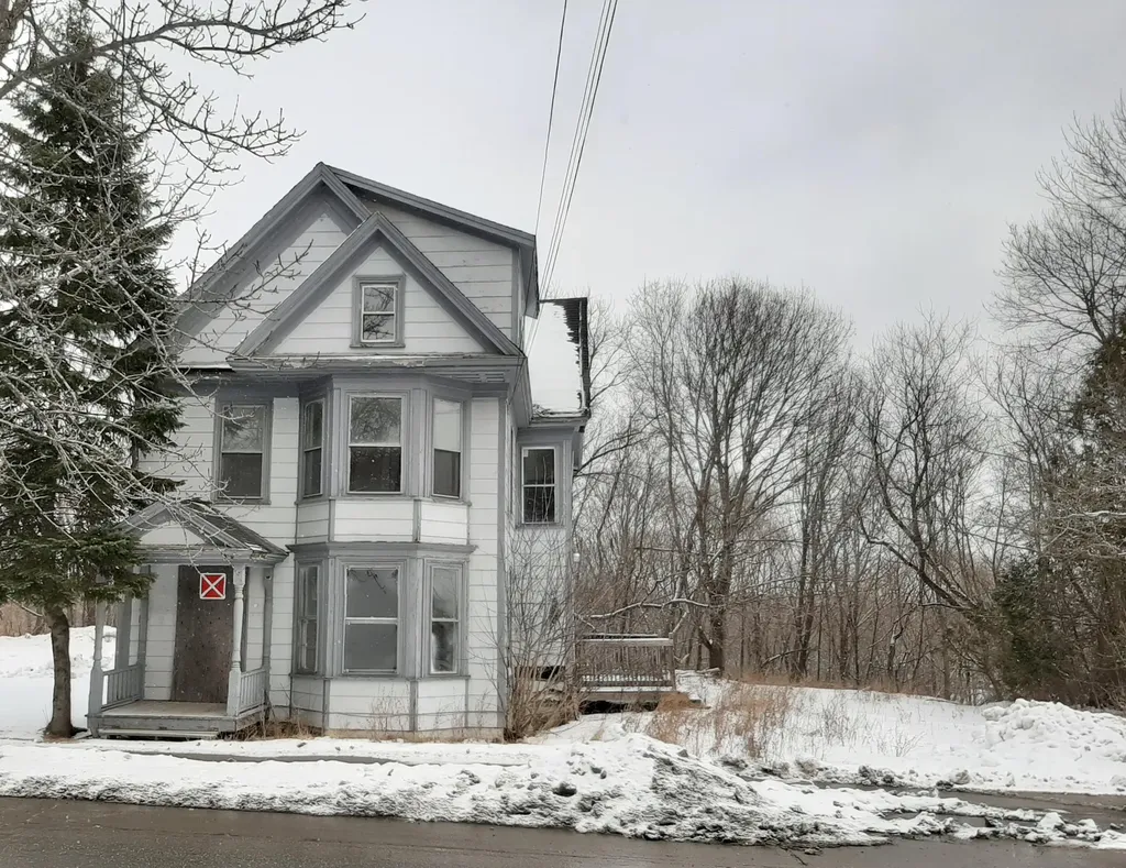 219 Ohio Street Bangor ME 04401