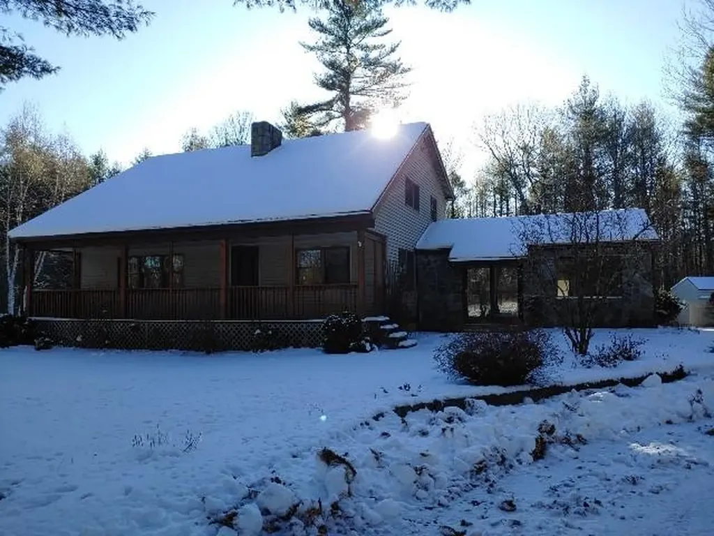 640 Ossipee Trail W Standish ME 04084