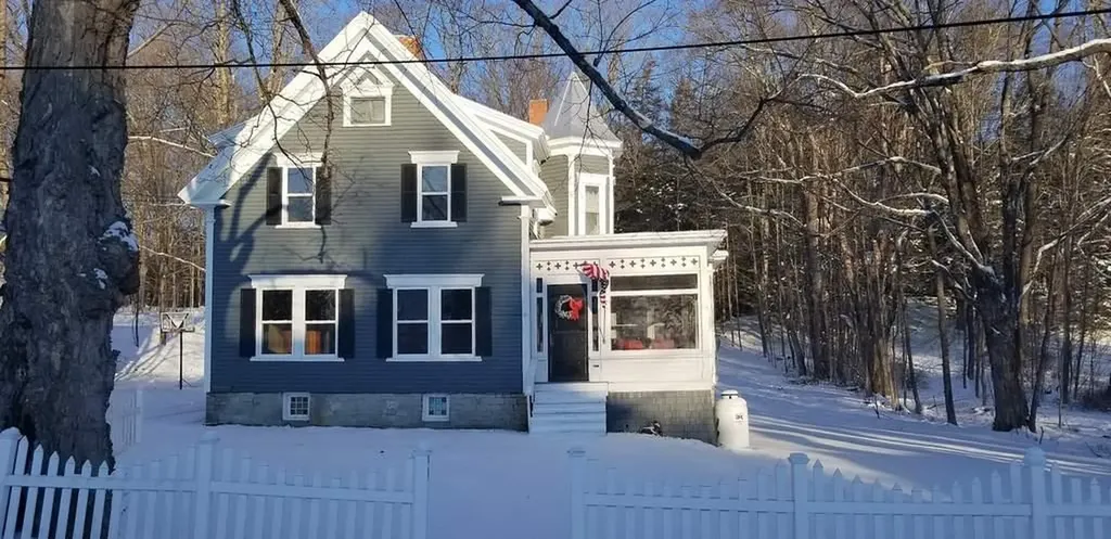 121 Orchard Street Farmington ME 04938
