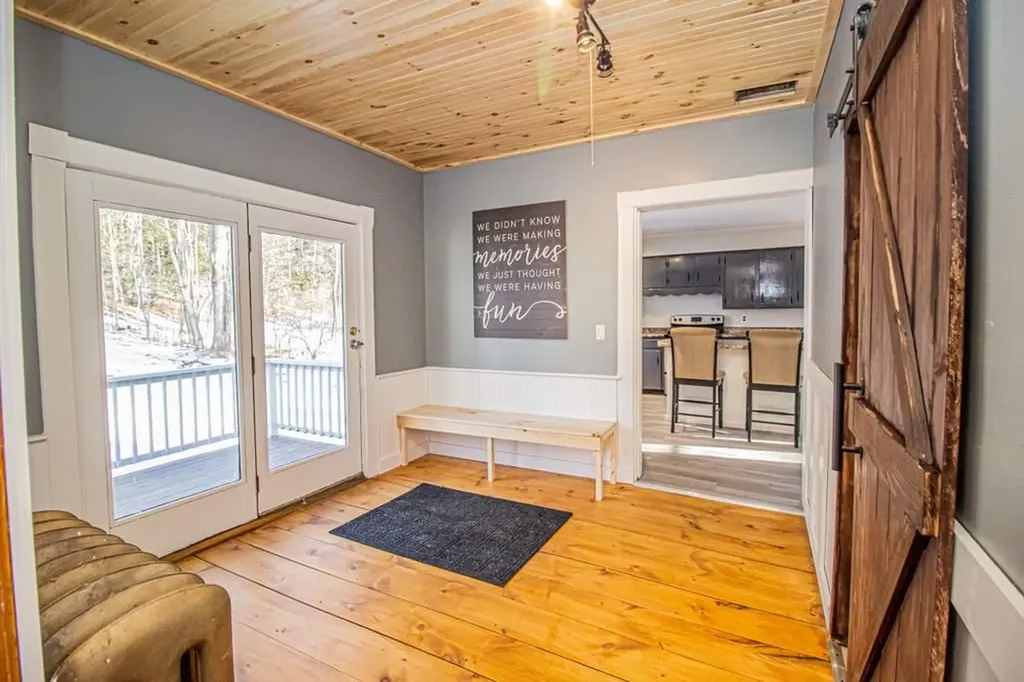 121 Orchard Street Farmington ME 04938