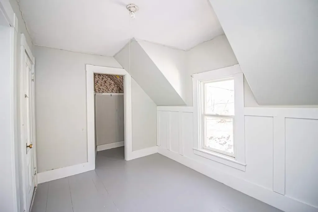 121 Orchard Street Farmington ME 04938