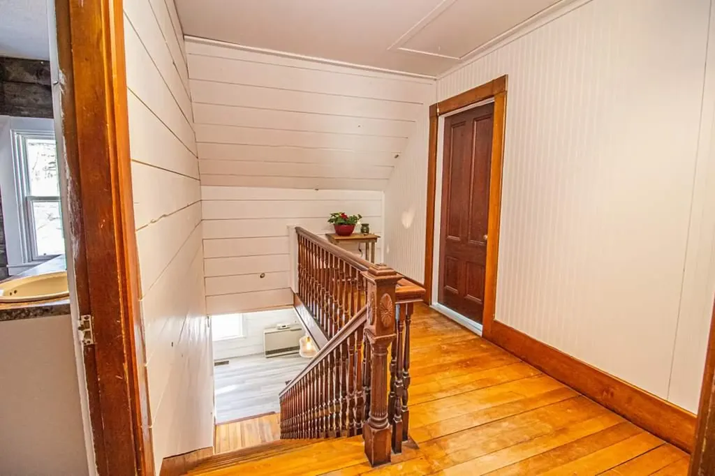 121 Orchard Street Farmington ME 04938