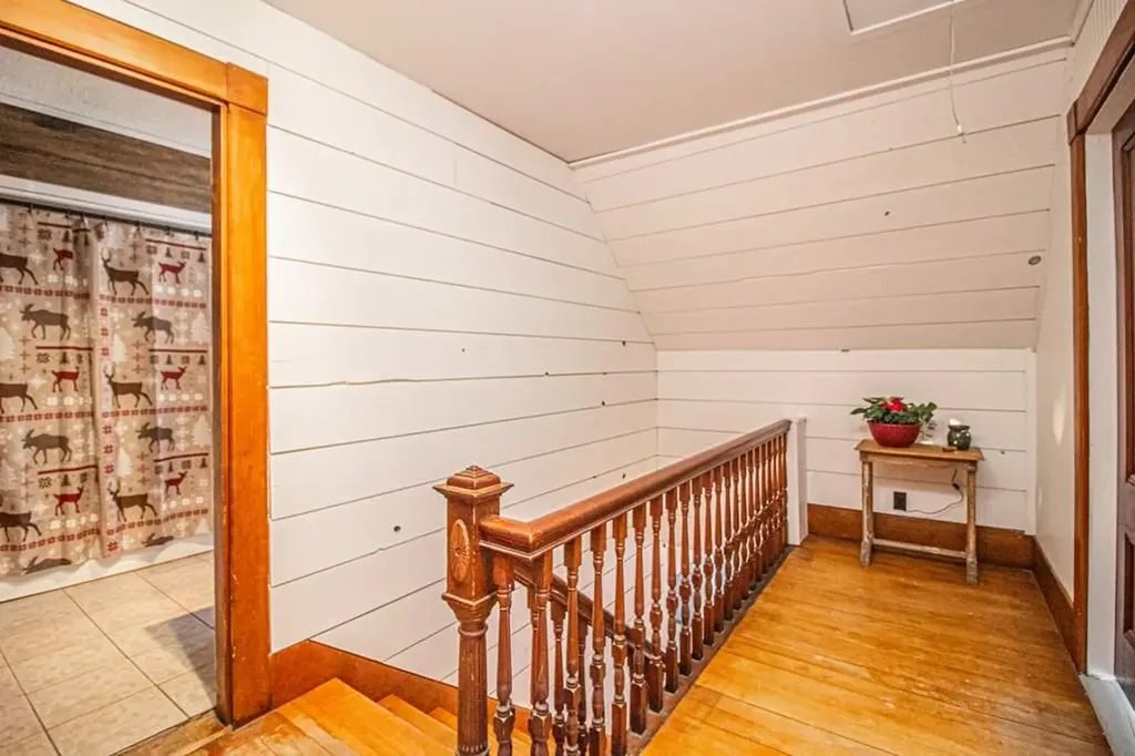 121 Orchard Street Farmington ME 04938