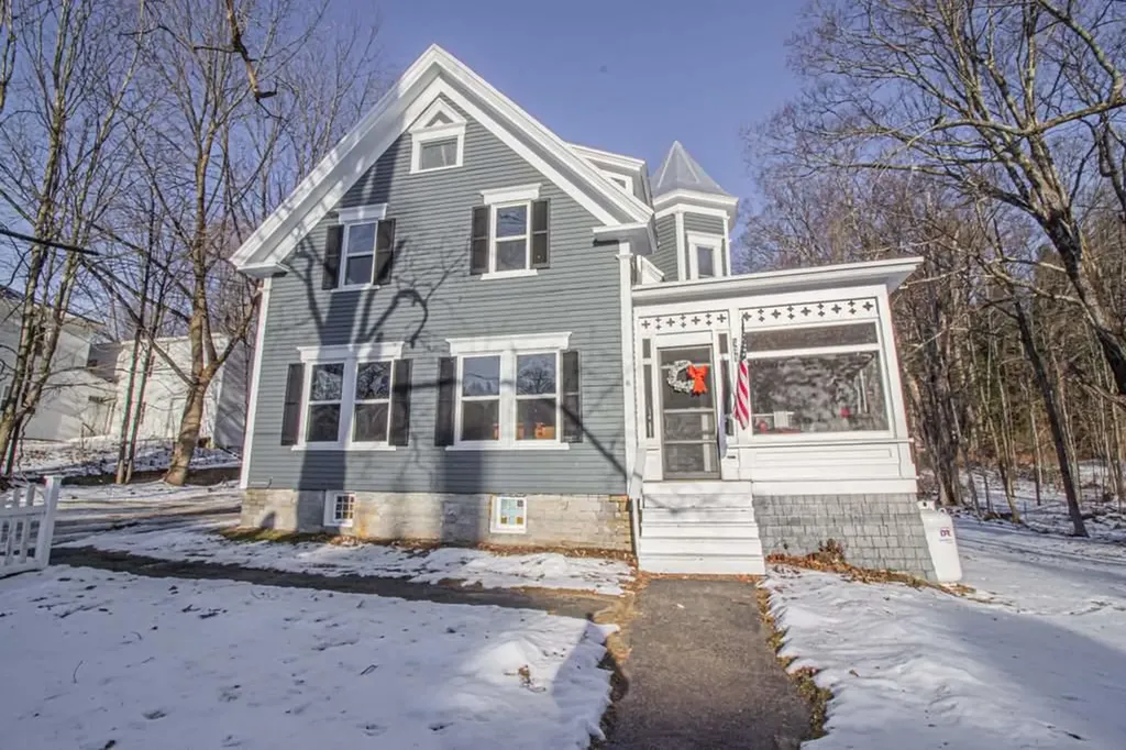 121 Orchard Street Farmington ME 04938