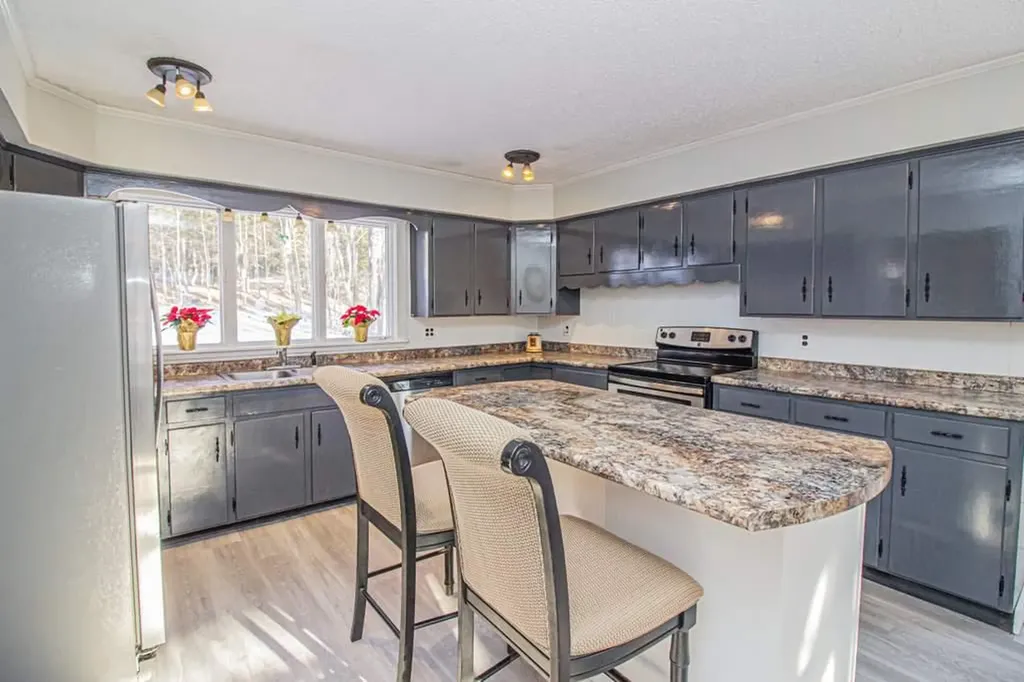 121 Orchard Street Farmington ME 04938